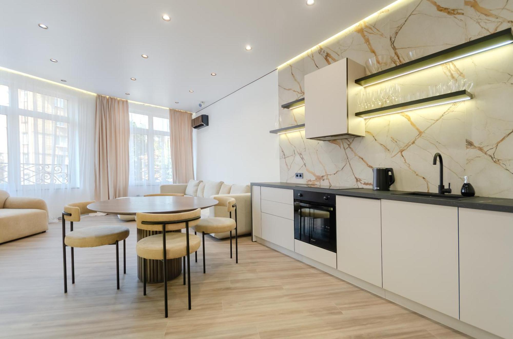 Petrovdom 2-76 Luxury Living In Rc Pechersk Plaza Kyjev Exteriér fotografie